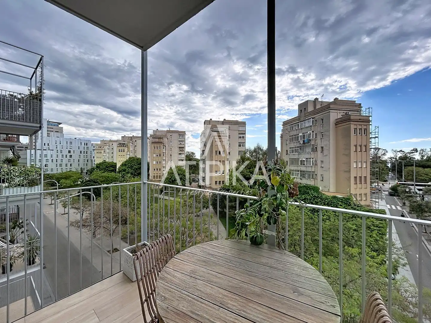 Bedroom of Flat for rent in Barcelona  with Air Conditioner, Parquet flooring and Terrace