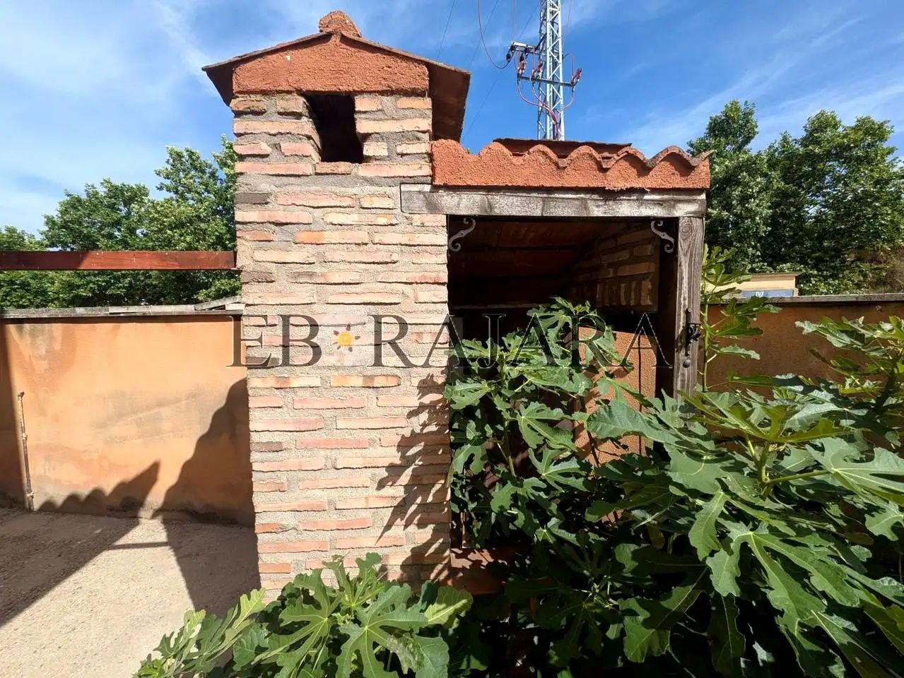Jardí de Casa adosada en venda en Talavera de la Reina amb Jardí privat, Parquet i Terrassa
