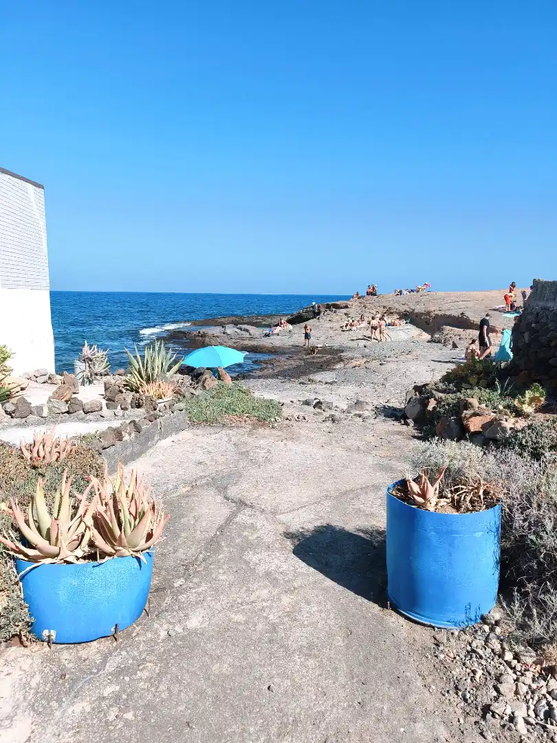Vista exterior de Piso en venta en Arico con Horno, Microondas y Balcón