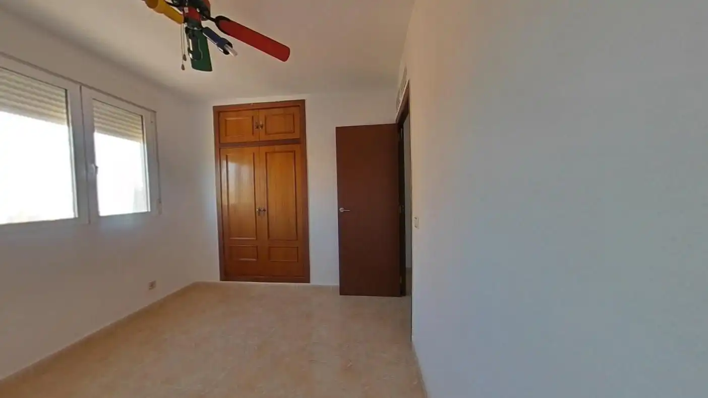 Bedroom of Flat for sale in Benidorm