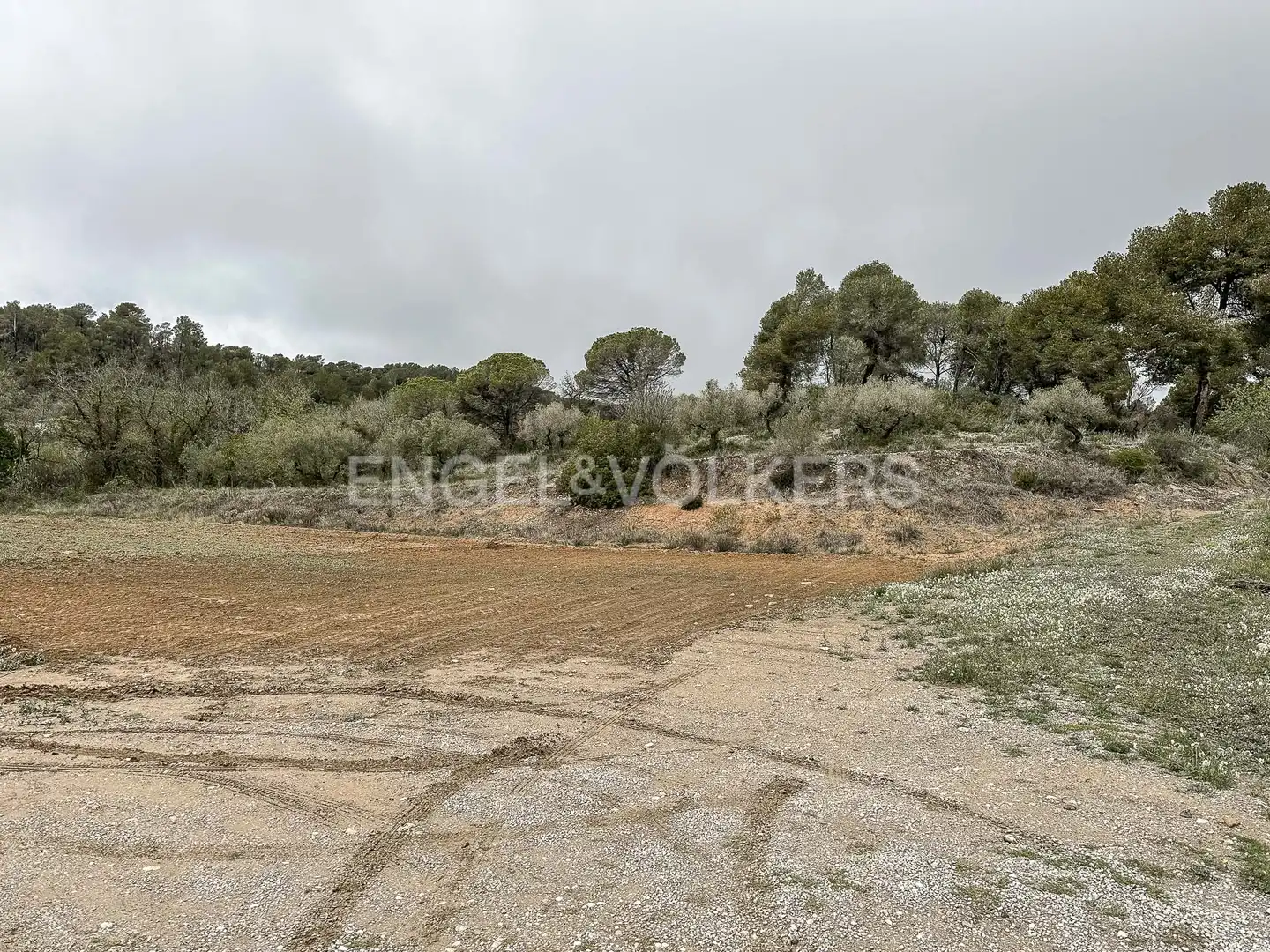 Edificio en venta en Sant Quintí de Mediona