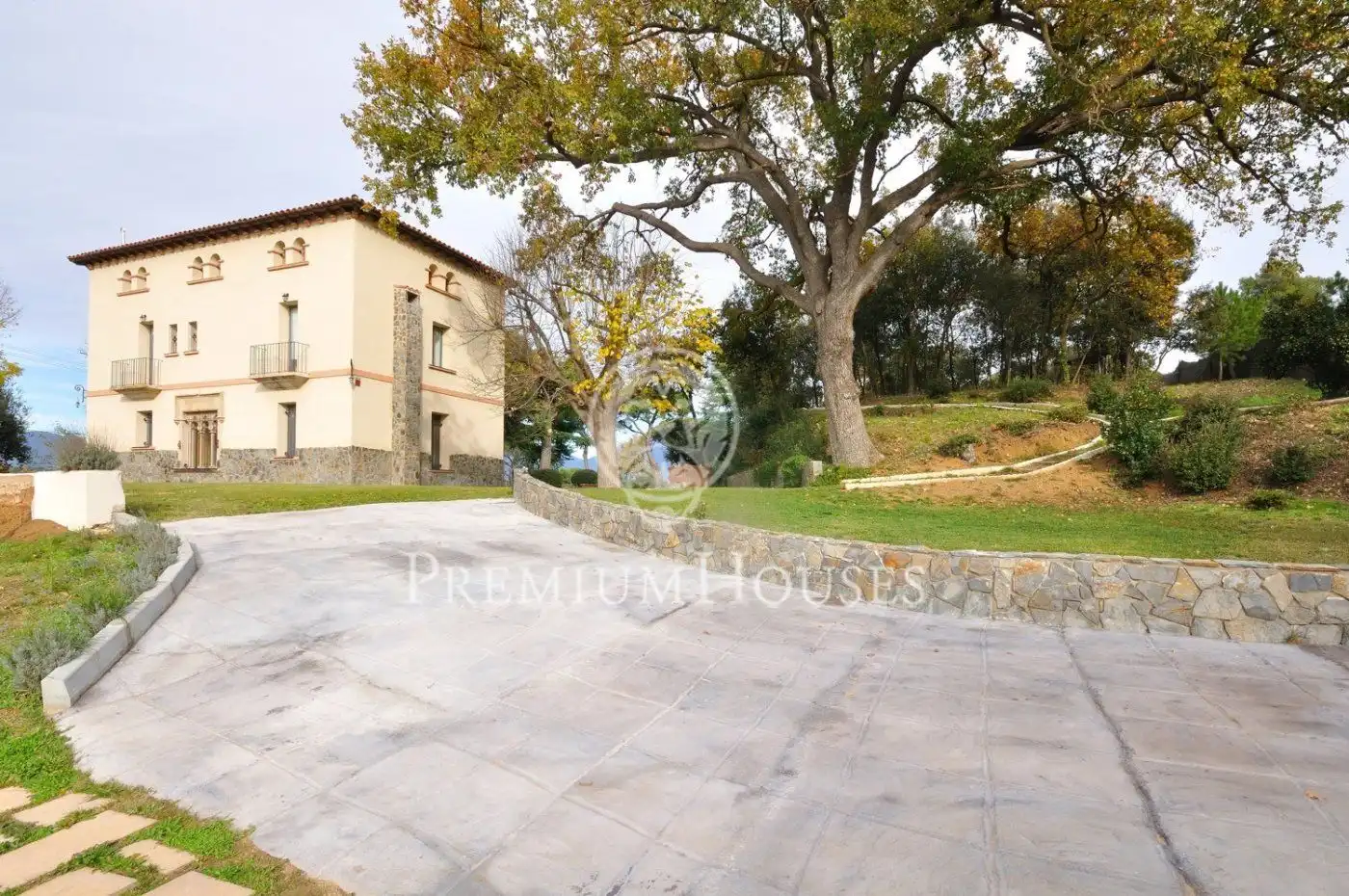 Casa amb terrassa en venda a Llinars del Vallès