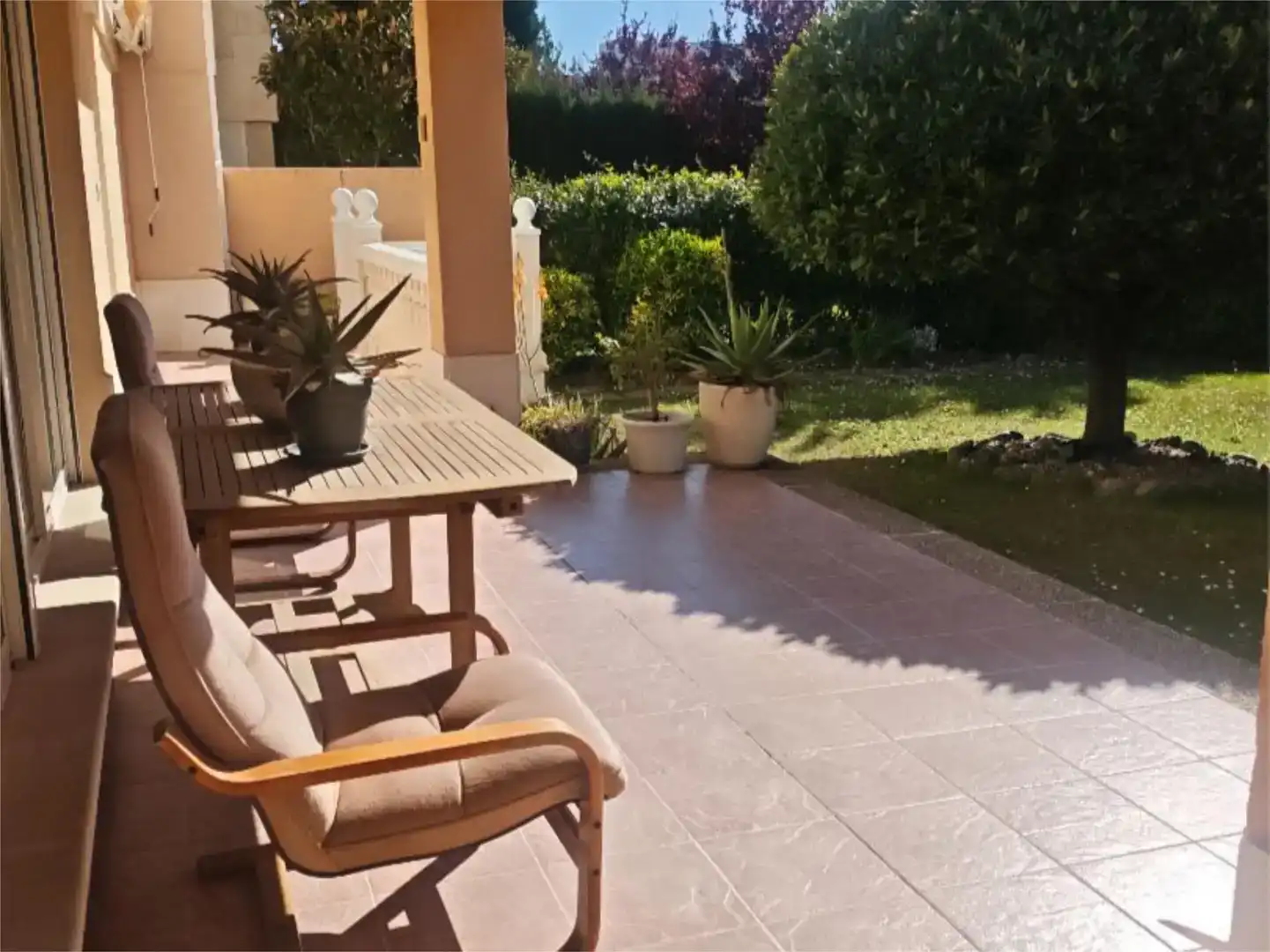 Terrassa de Casa o xalet en venda en  Zaragoza Capital amb Aire condicionat, Piscina i Balcó