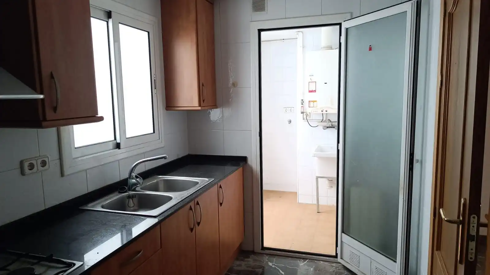 Kitchen of Flat for sale in Vilafranca del Penedès  with Heating, Terrace and Community pool