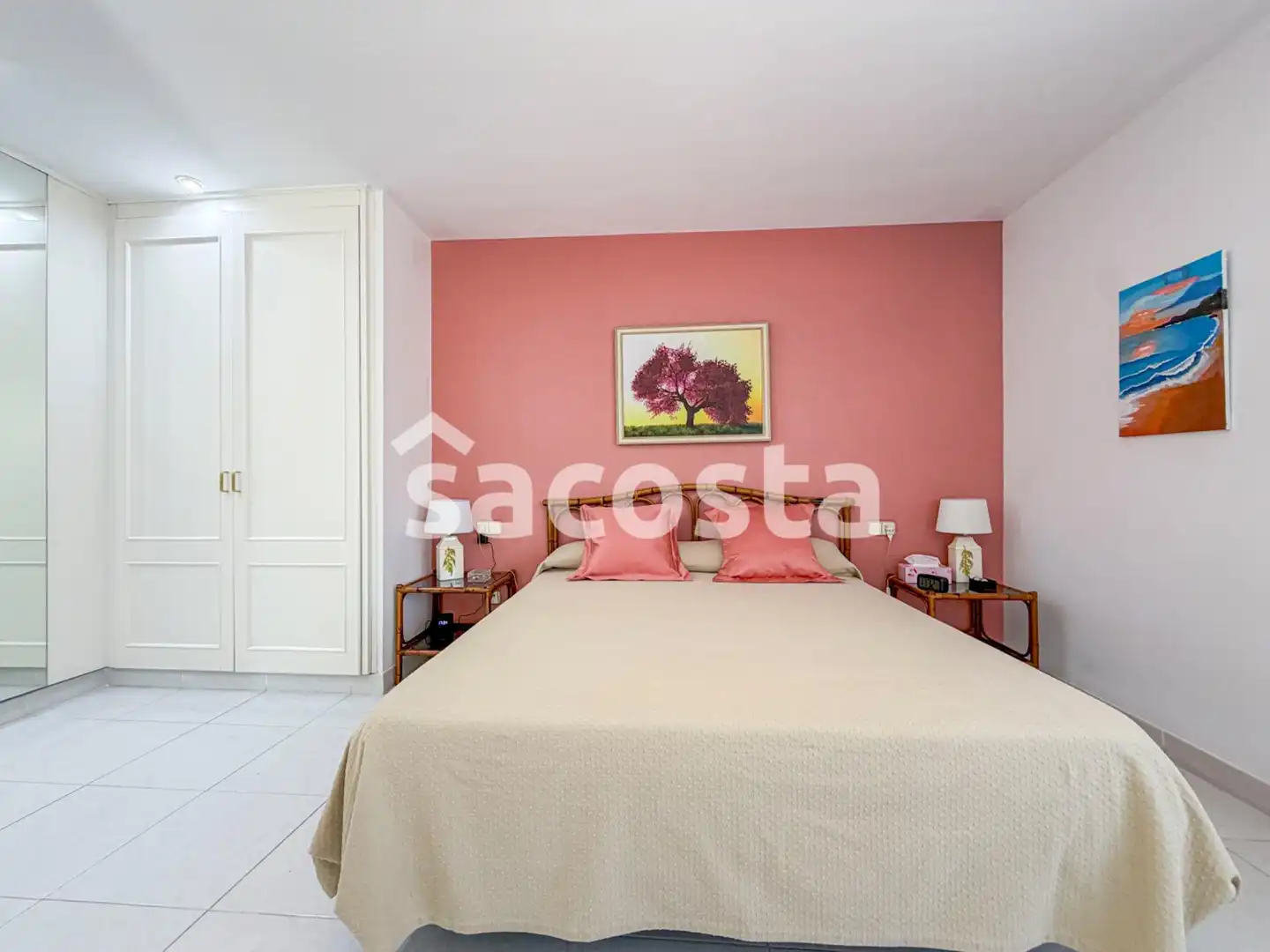 Habitación de Casa adosada en venta en Pineda de Mar con Aire acondicionado, Calefacción y Jardín privado