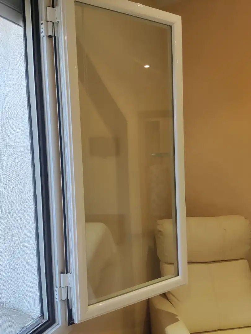 Dormitori de Casa o xalet en venda en Ciudad Real amb Aire condicionat, Calefacció i Jardí privat