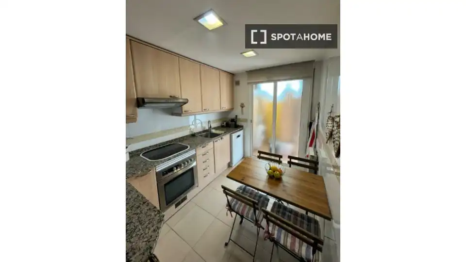 Kitchen of Flat for share in Sant Cugat del Vallès  with Air Conditioner, Terrace and Furnished