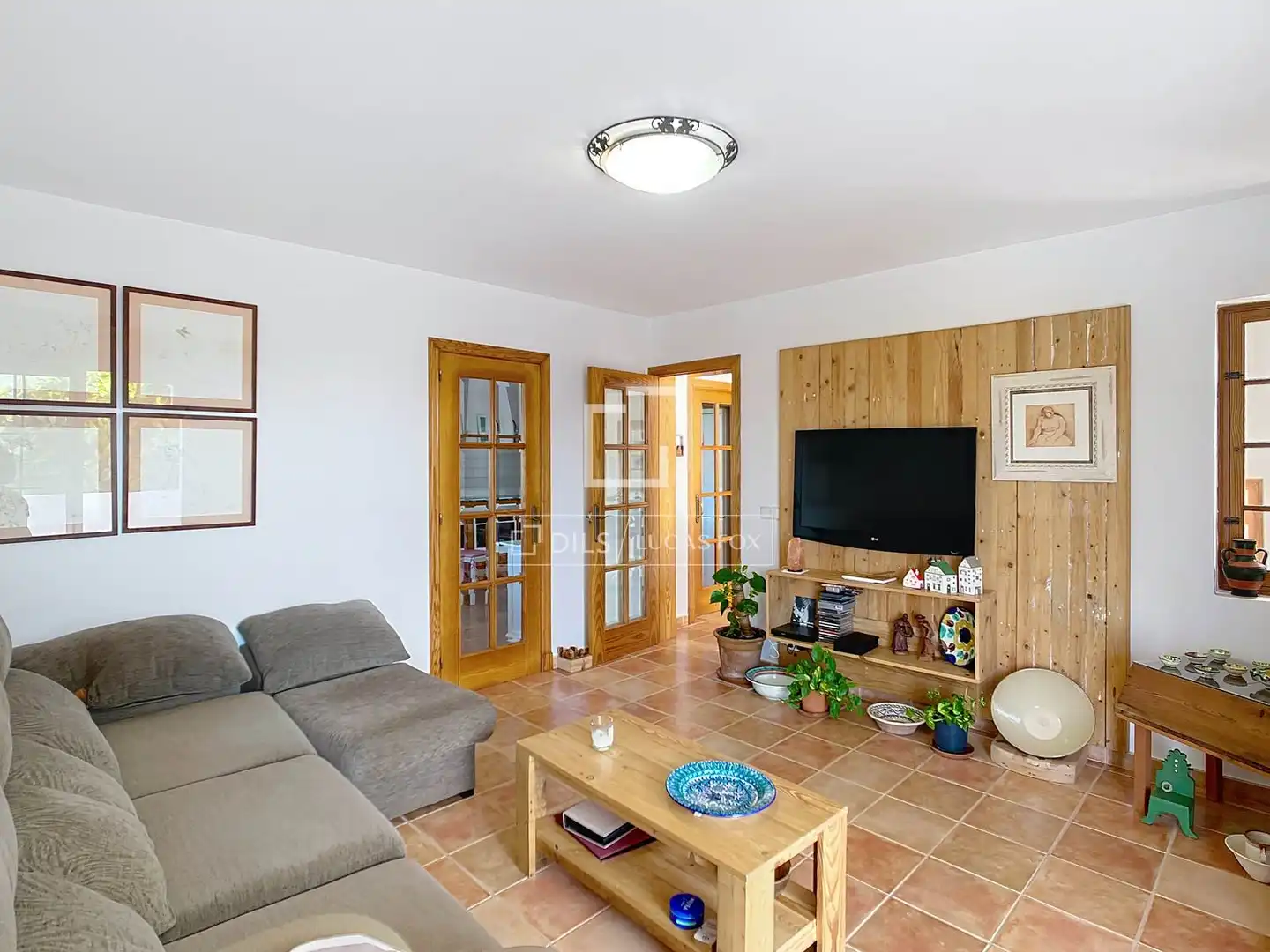 Sala d'estar de Casa o xalet en venda en Ciutadella de Menorca amb Aire condicionat, Calefacció i Jardí privat