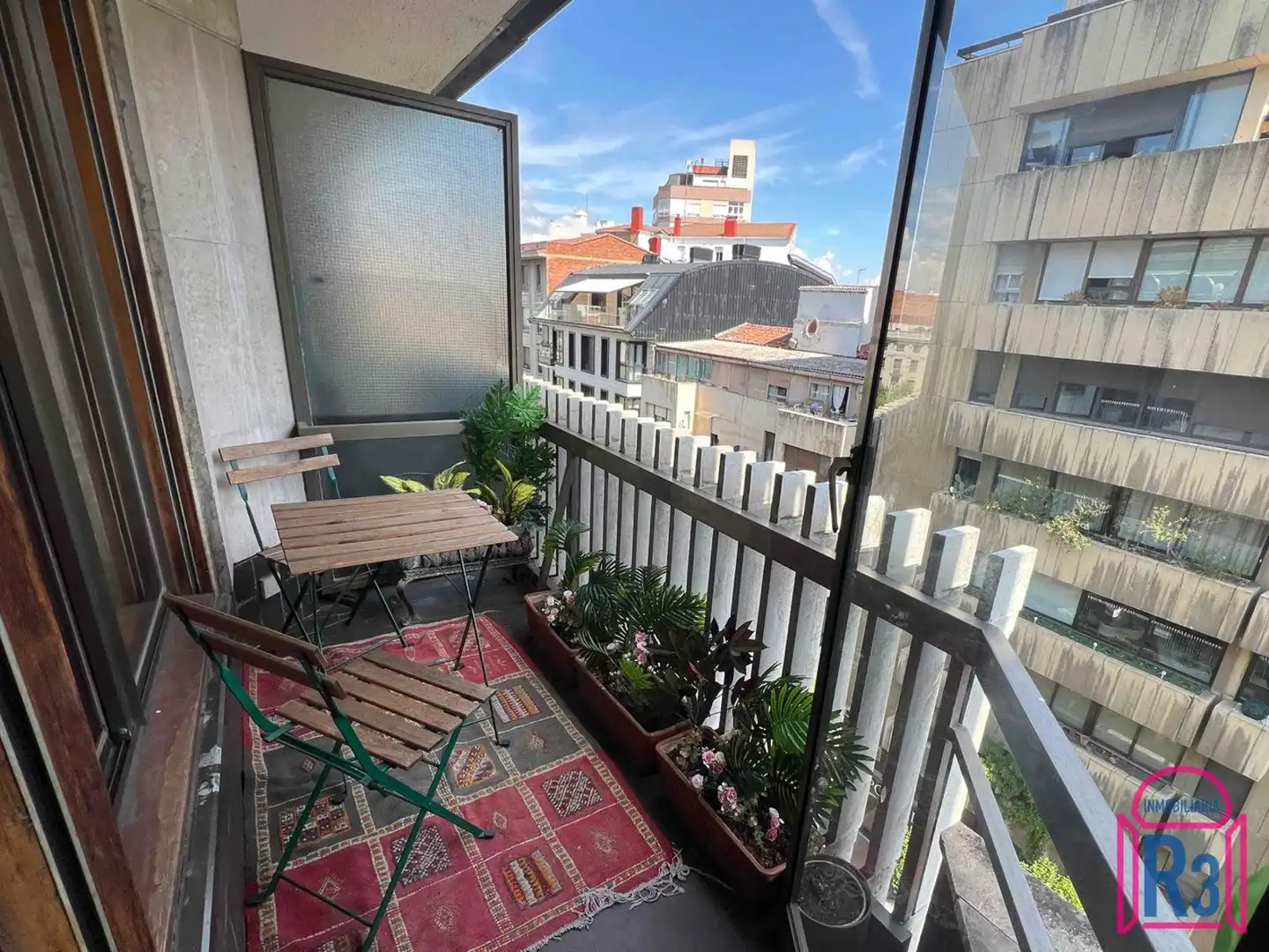 Terrassa de Pis en venda en León Capital  amb Calefacció, Terrassa i Traster