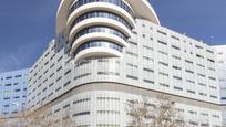 Vista exterior de Loft en venda en San Sebastián de los Reyes amb Aire condicionat, Terrassa i Piscina