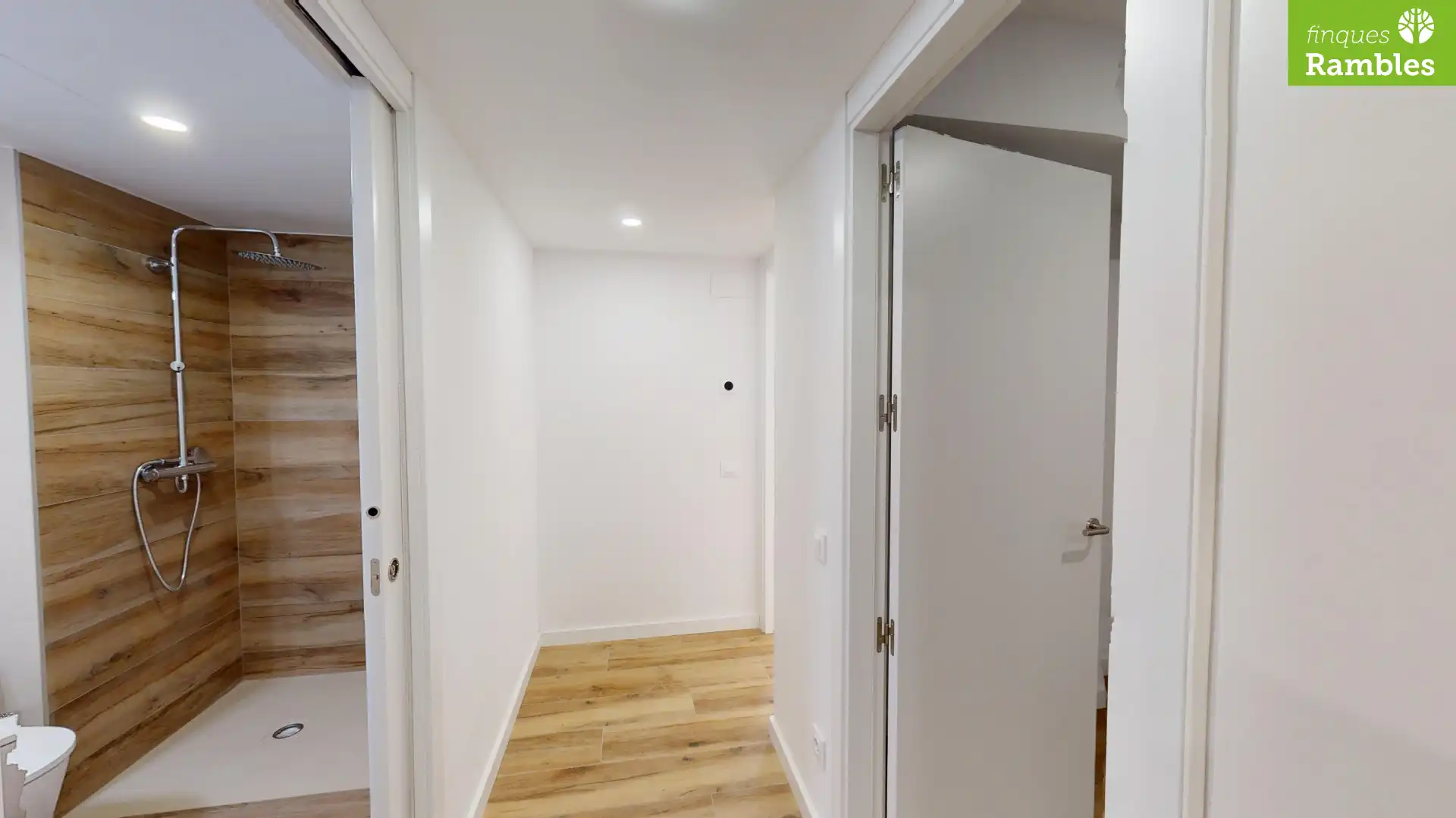 Neubau-Wohnung mit Terrasse zum Verkauf in Plaça del Rei 16, imagen 28