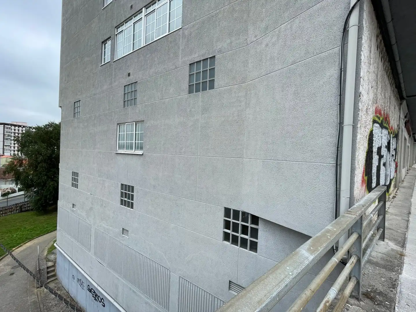 Business premises for sale in Avenida das Pías 18, imagen 2