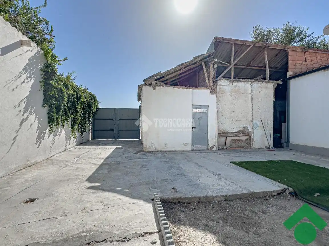 Exterior view of Houses for sale in Vegas del Genil
