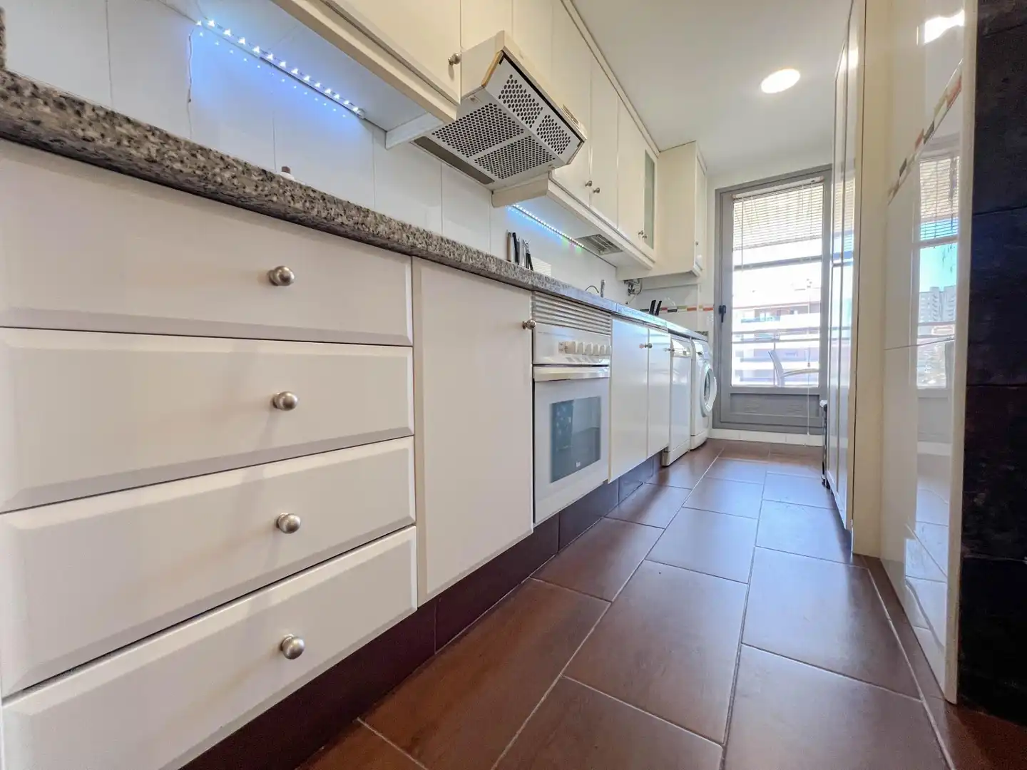 Apartamento con terraza en alquiler en Calle GRAN VIA 17, imagen 18