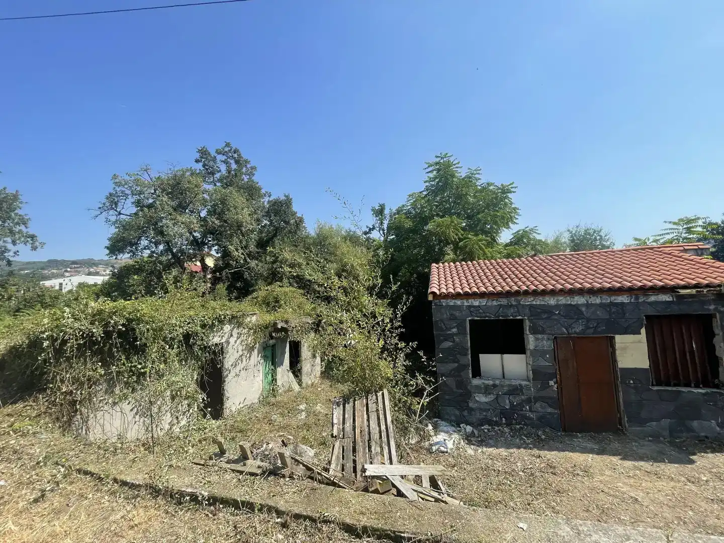 Houses for sale in Ourense Capital   with Private garden