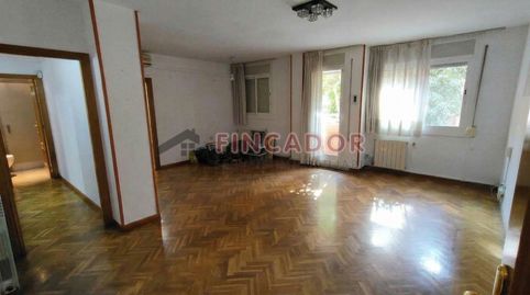 Foto 2 de Piso en venta en Carrer de Pius Xiiè, Centre, Cornellà de Llobregat
