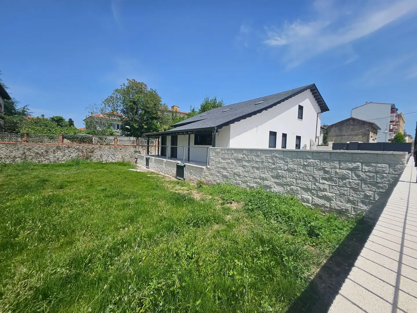 Houses for sale in Torrelavega   with Private garden
