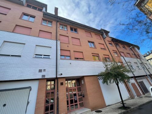 Vista exterior de Piso de alquiler en Villaviciosa con Calefacción, Parquet y Trastero