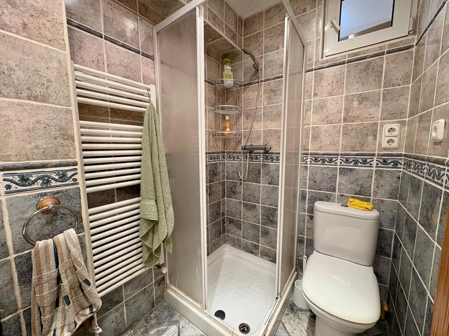 Baño de Piso en venta en Zaldibar con Calefacción, Amueblado y Horno
