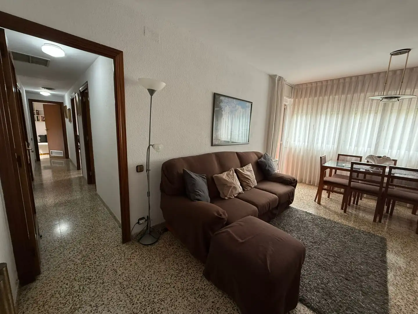 Sala de estar de Piso en venta en Cornellà de Llobregat con Balcón
