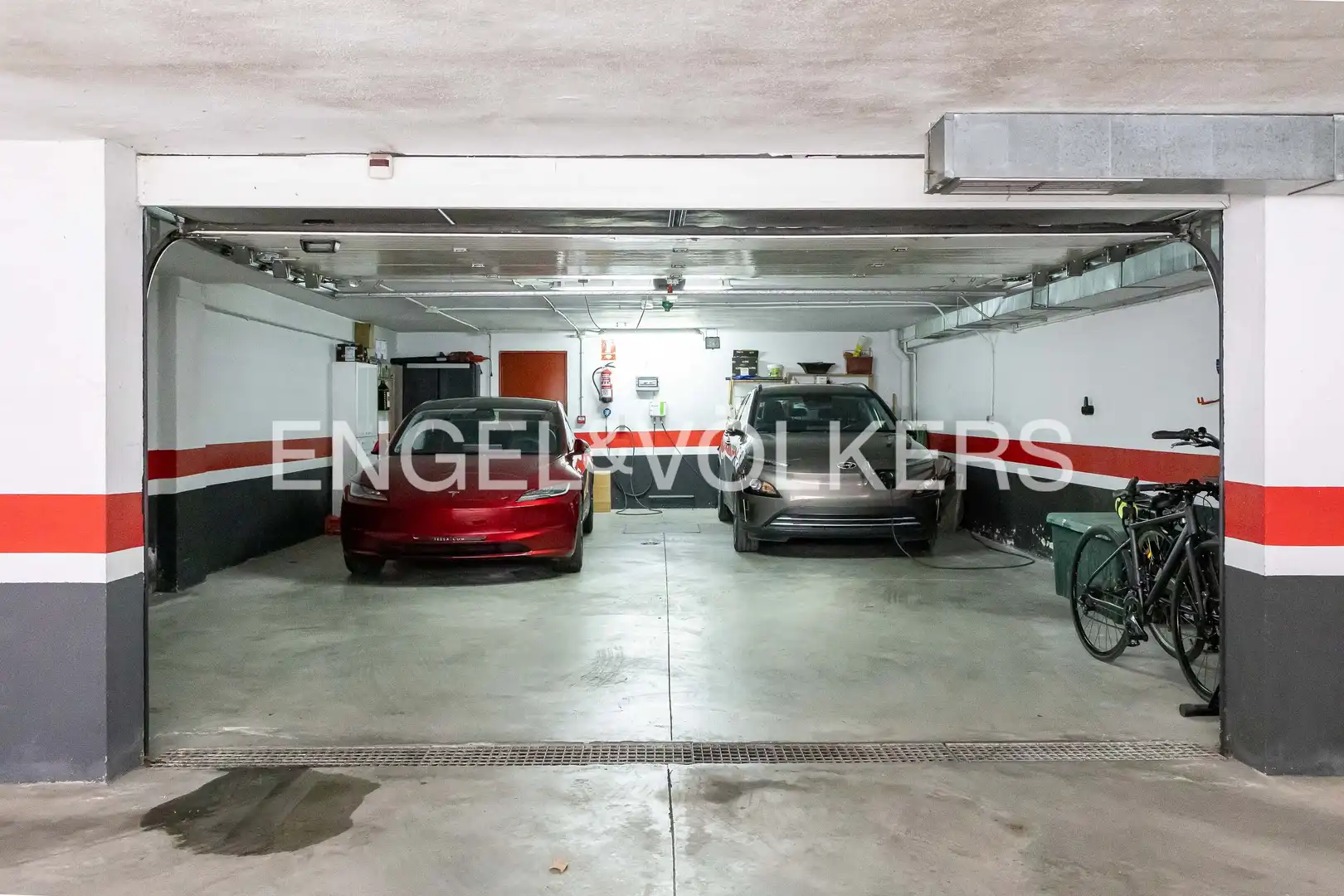 Parking de Casa o chalet en venta en Pozuelo de Alarcón con Calefacción, Terraza y Trastero