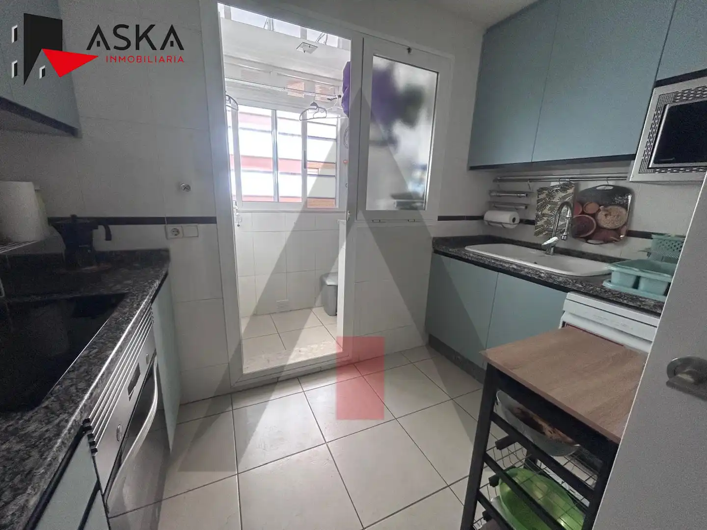 Kitchen of Flat for sale in Alfafar  with Air Conditioner and Storage room