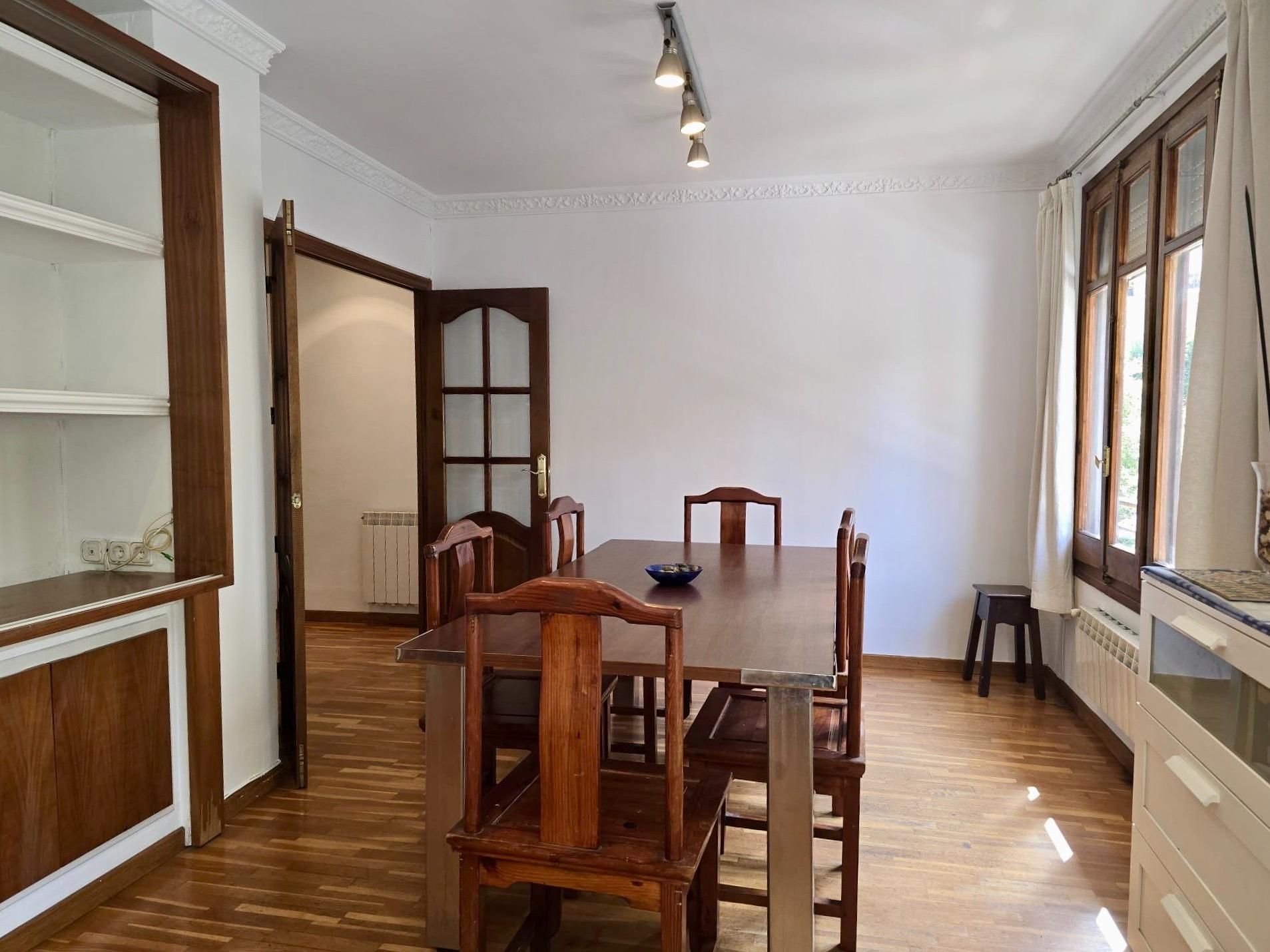 Dining room of Flat to rent in  Valencia Capital  with Air Conditioner, Parquet flooring and Terrace
