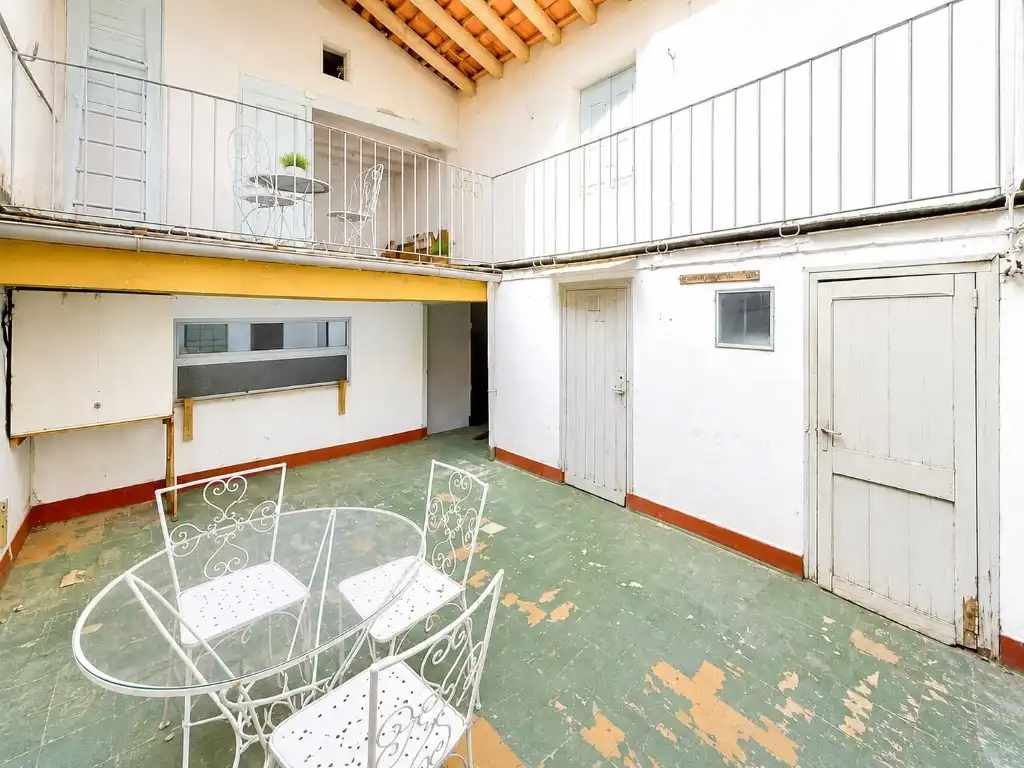 Terrassa de Oficina en venda en Vilafranca del Penedès amb Terrassa