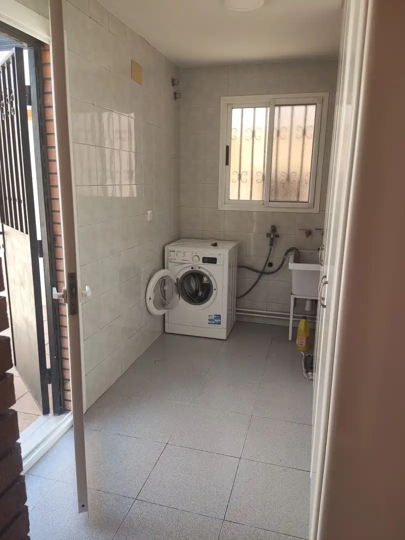 Cocina de Casa o chalet de alquiler en Viladecans con Aire acondicionado, Calefacción y Jardín privado