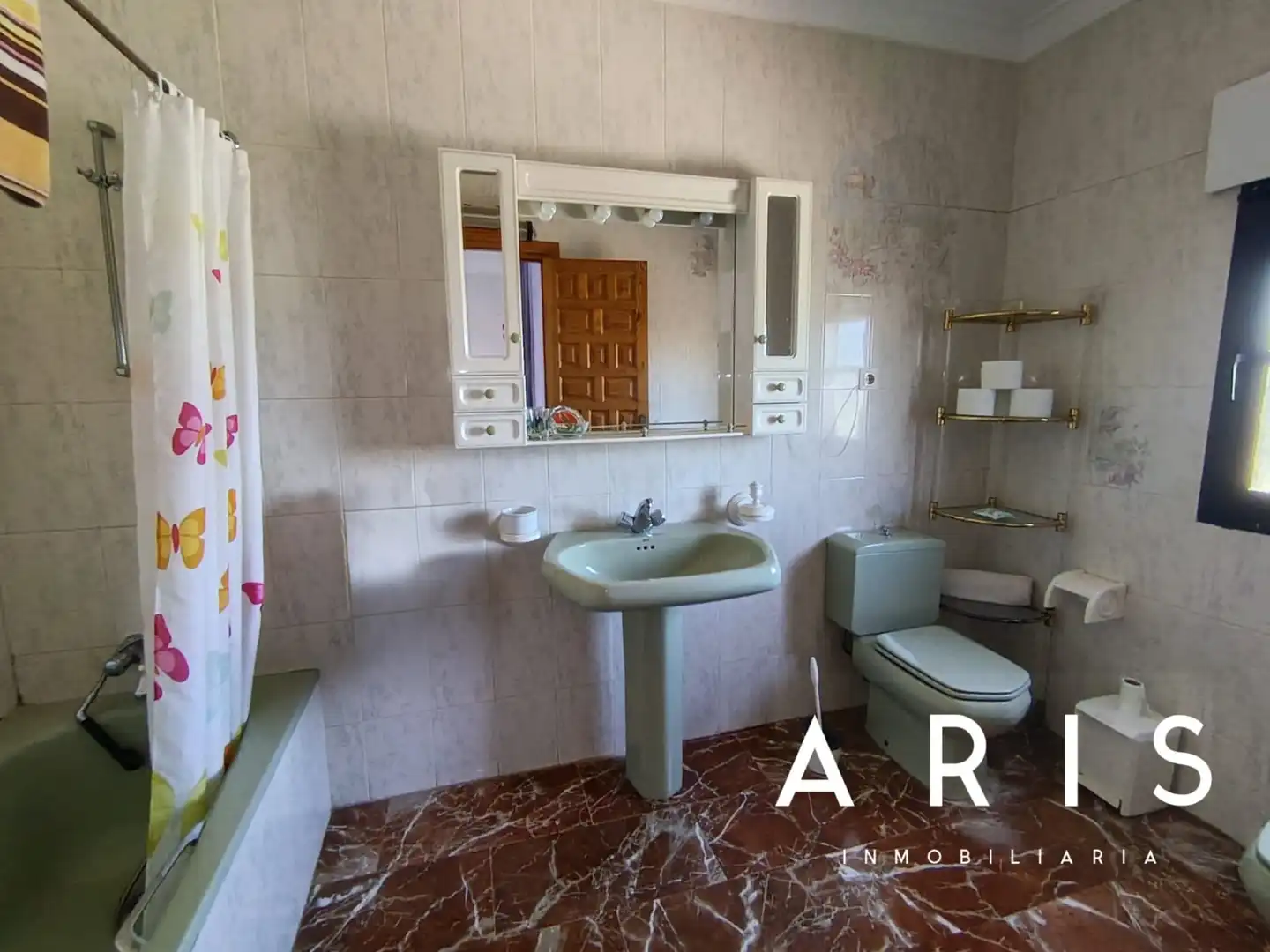 Bathroom of Houses for sale in Alhaurín de la Torre  with Air Conditioner, Heating and Private garden