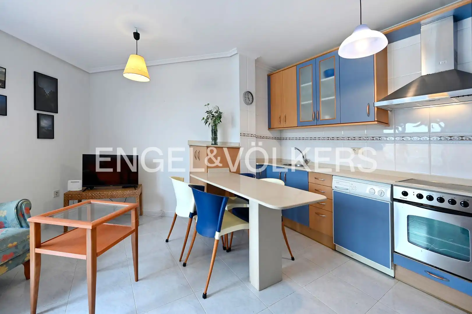 Cocina de Piso en venta en Miengo con Calefacción y Balcón