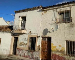 Vista exterior de Casa adosada en venda en Linares