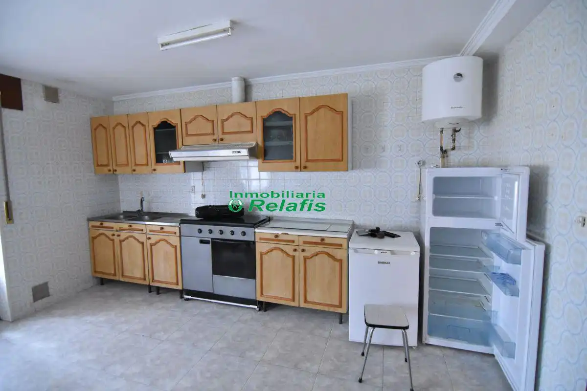 Flat with terrace for sale in San Blas 8-10, imagen 2
