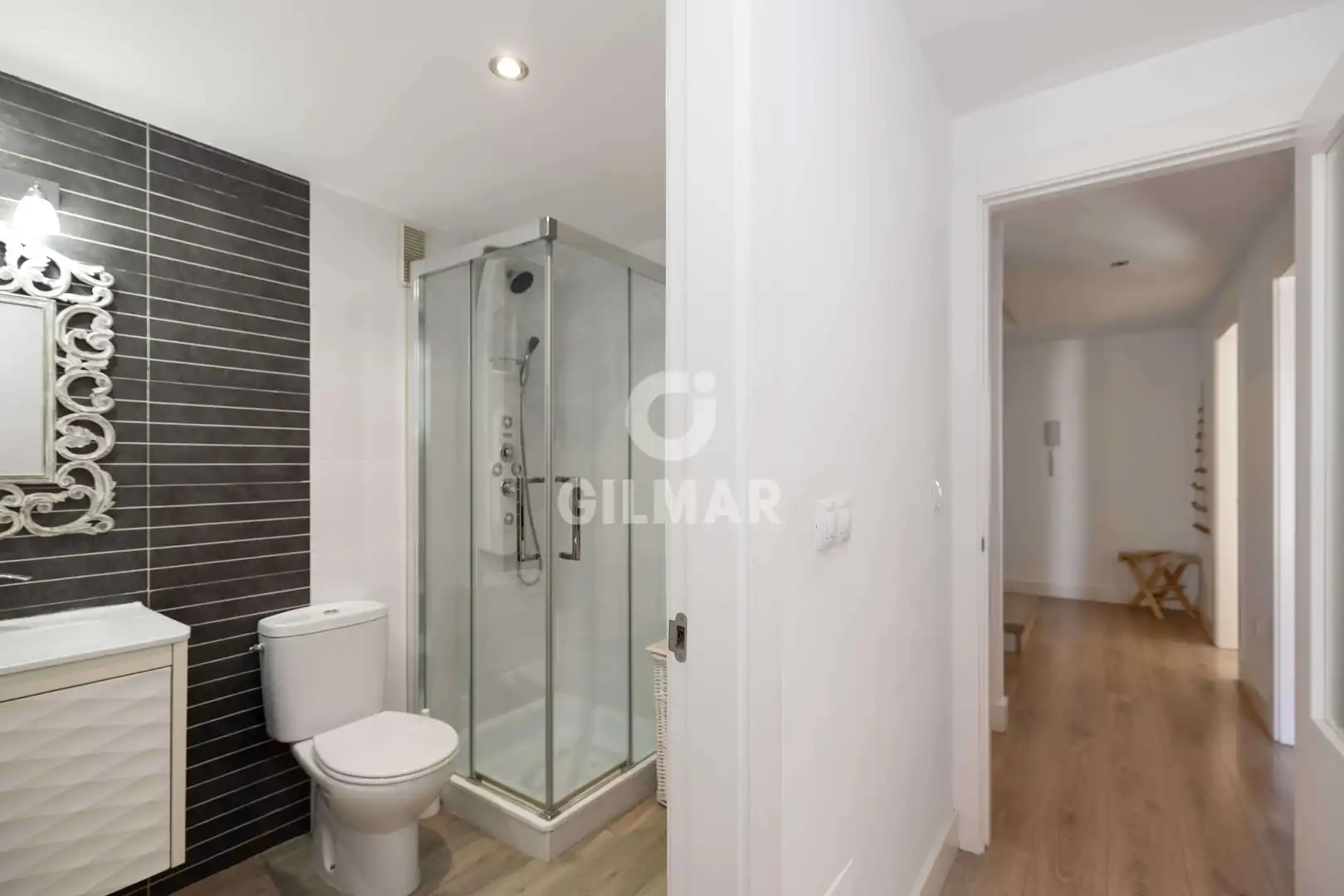 Baño de Casa adosada en venta en Torremolinos con Calefacción, Jardín privado y Piscina