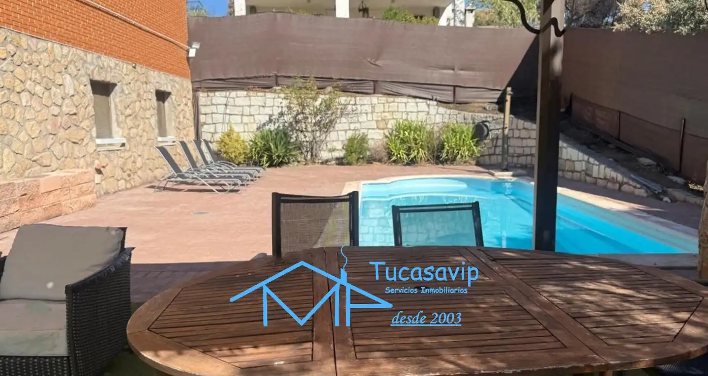 Casa con piscina in vendita a El Tiemblo, imagen 10