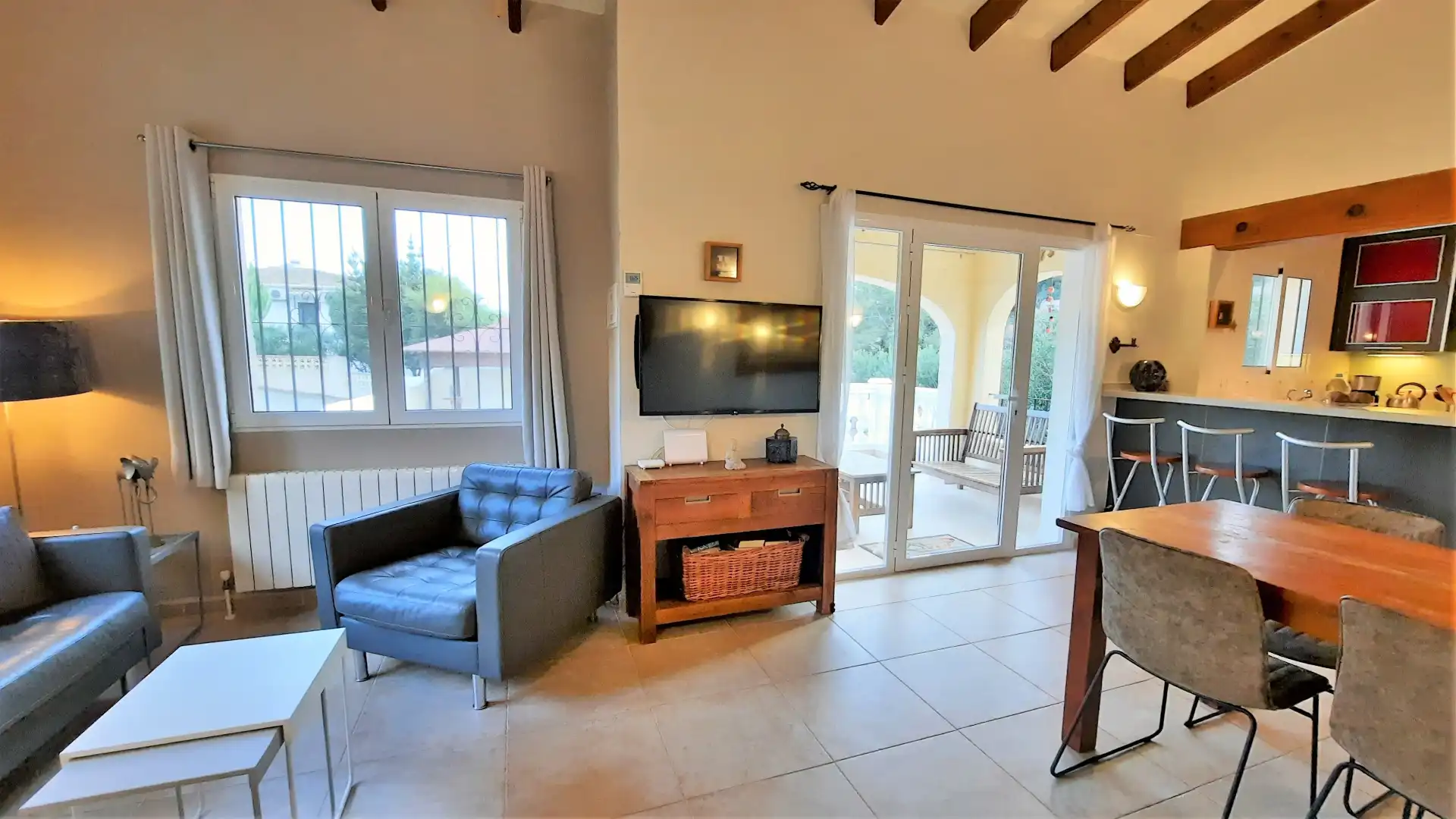 Sala d'estar de Casa o xalet en venda en Benissa amb Aire condicionat, Calefacció i Jardí privat