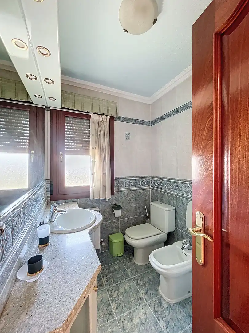 Bany de Casa o xalet en venda en Valle de Mena amb Aire condicionat, Calefacció i Terrassa
