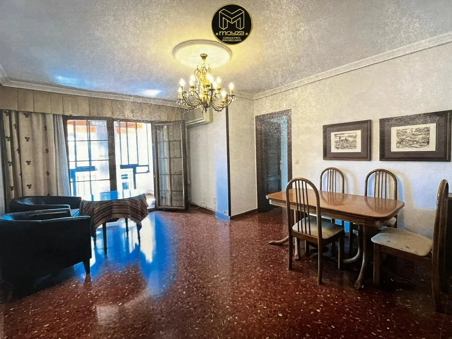 Comedor de Piso en venta en Linares con Aire acondicionado, Amueblado y Balcón