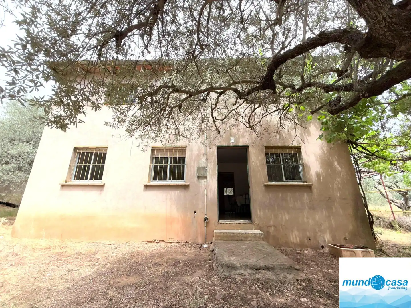 Vista exterior de Finca rústica en venda en Morata de Jalón amb Piscina comunitària