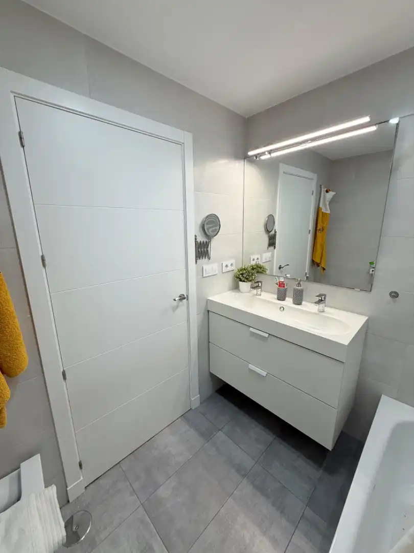 Appartamento con ascensore in vendita a Calle las Cortes, imagen 27