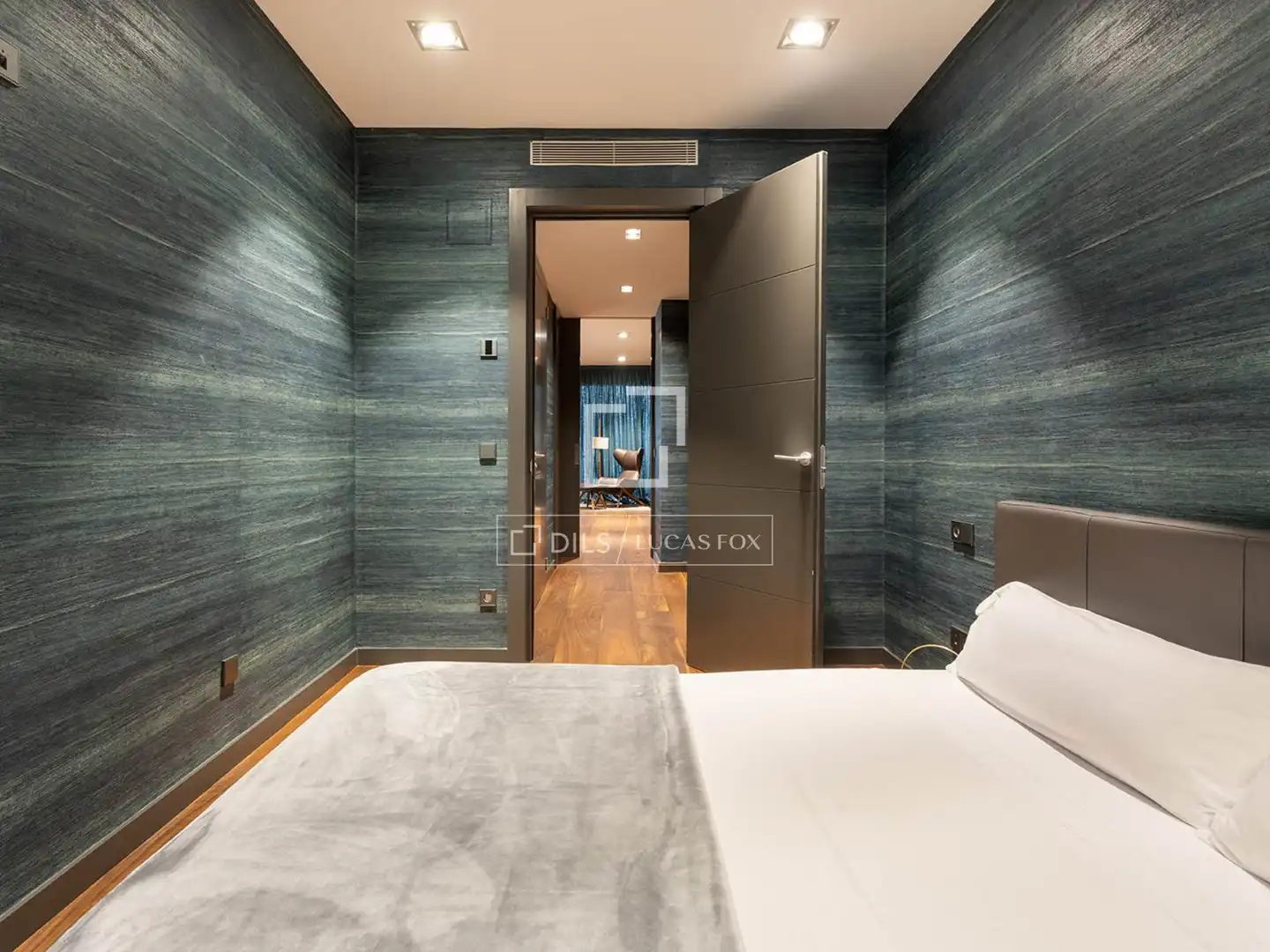 Habitación de Piso en venta en Barcelona con Aire acondicionado, Calefacción y Terraza