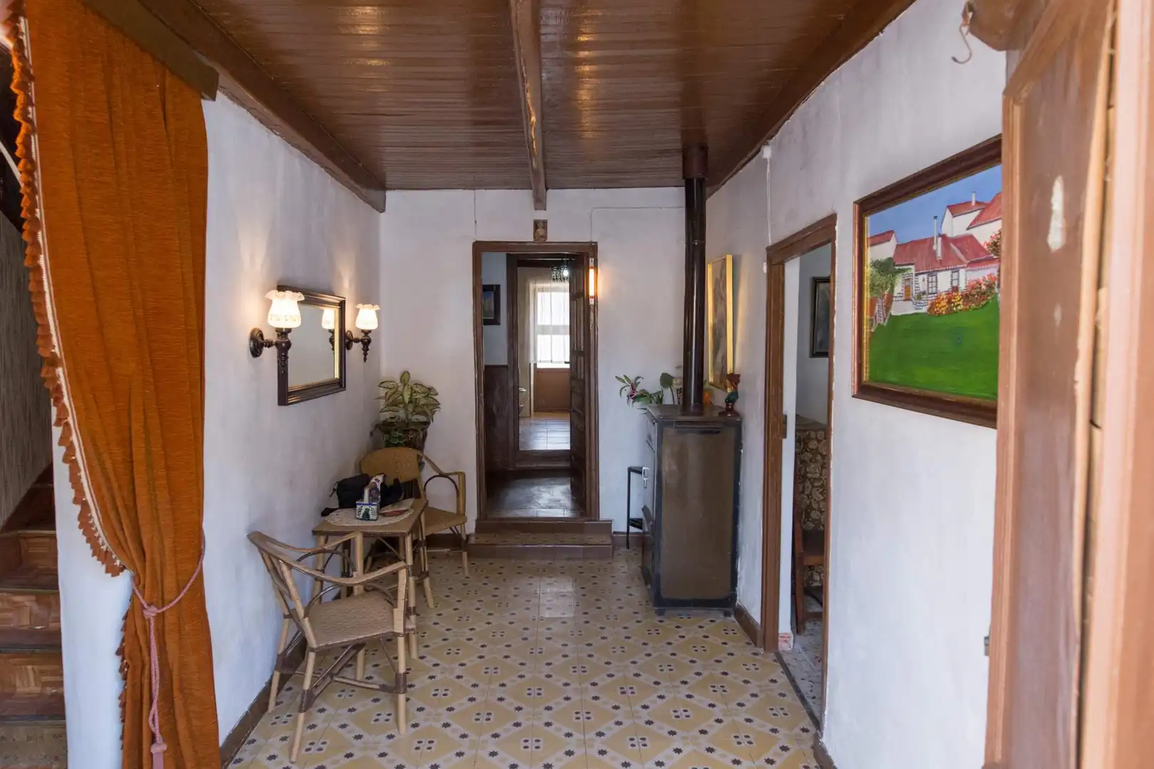 Houses for sale in Gordoncillo  with Heating, Private garden and Storage room