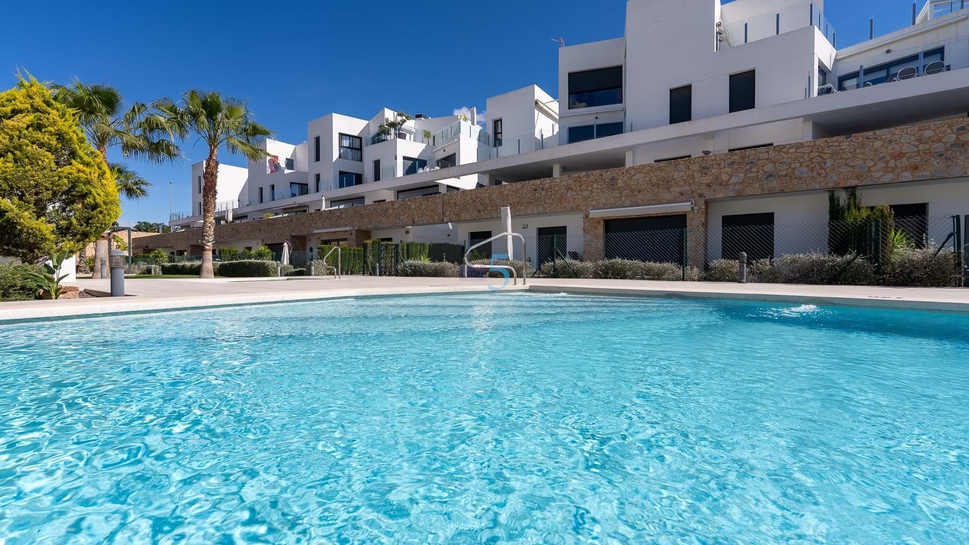 Piscina de Pis en venda en Orihuela amb Aire condicionat, Calefacció i Terrassa