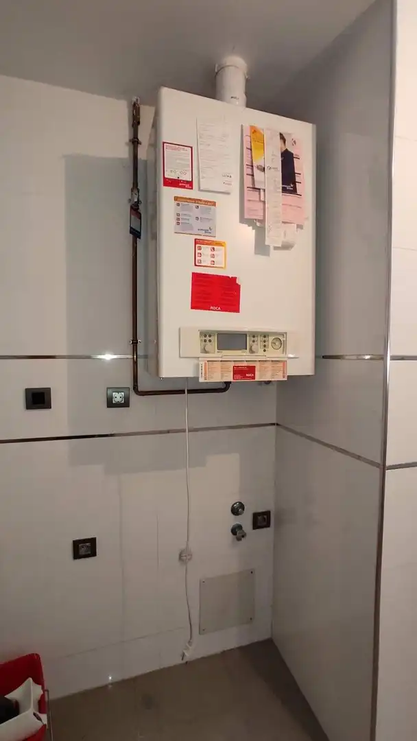 Badezimmer von Büro zur Miete in Villa de Prado