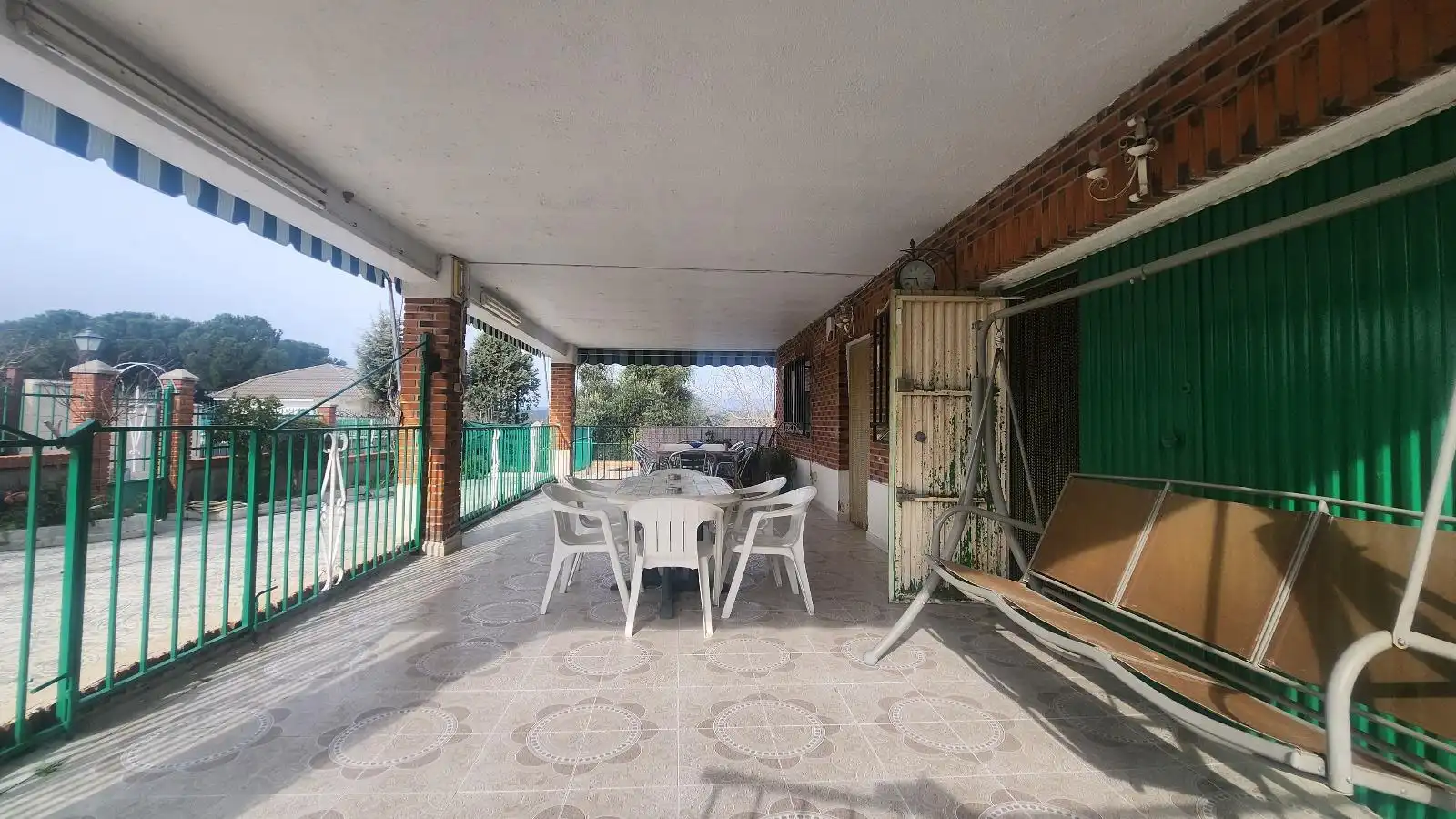 Terrasse von Residential zum Verkauf in Hormigos