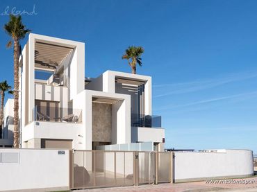 Chalet con piscina en venta en Las Lomas de Rame - Bahía Bella