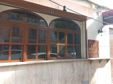 Local comercial en venda a Calle de Carrasco-Alcalde