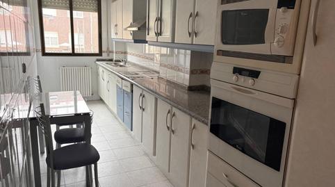 Foto 3 de Piso en venta en Rondilla, Valladolid Capital