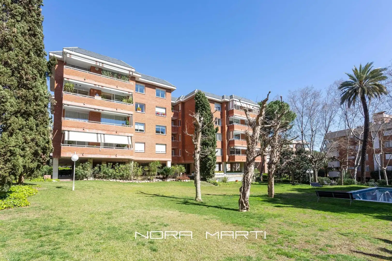 Exterior view of Flat for rent in Barcelona