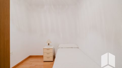 Foto 3 de Piso en venta en Avinguda de Manuel Girona, Castell - Poble Vell, Castelldefels